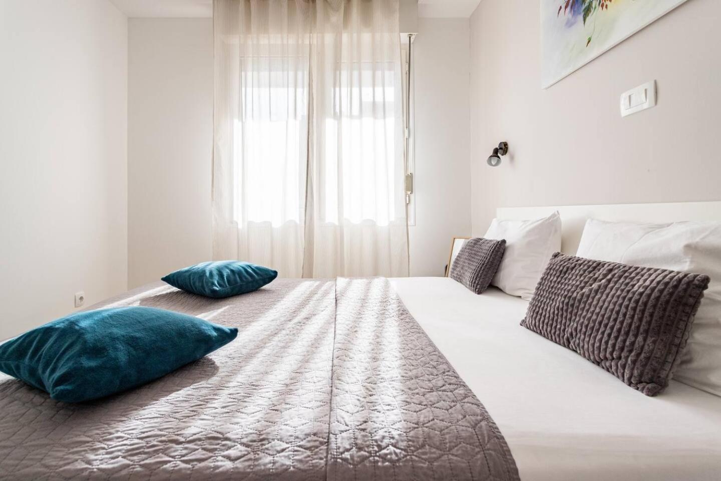 Center Apartment Pia Оміш Екстер'єр фото