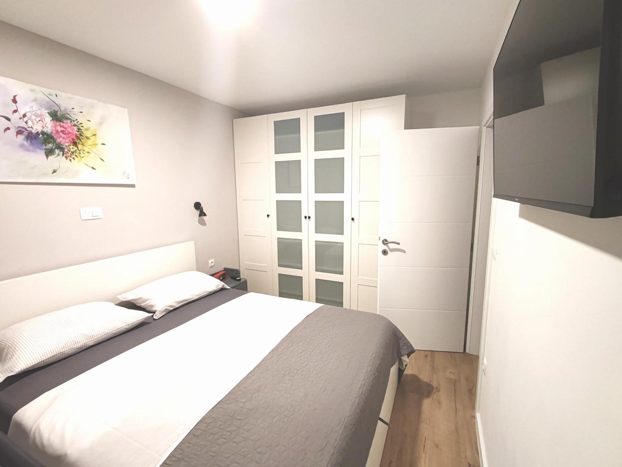 Center Apartment Pia Оміш Екстер'єр фото